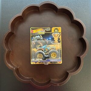 Hot Wheels Monster Trucks ~ Trophy Championship Rhinomite